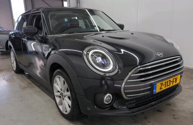 Mini COOPER CLUBMAN 1.5 Automaat Business Edition NL Auto Clima Camera Stoelverwarming Navigatie Sportstoelen Extra Getint Glas Parkeersensoren Led Koplampen – foto 2