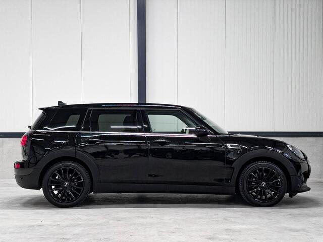 Mini COOPER CLUBMAN 1.5 Black edition | Carplay | Stoelverwarming | Keyless | Sfeerverlichting | All Season – foto 3