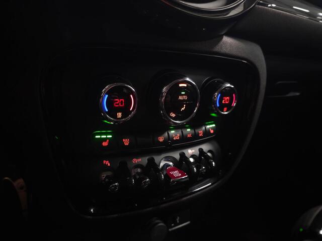 Mini COOPER CLUBMAN 1.5 Black edition | Carplay | Stoelverwarming | Keyless | Sfeerverlichting | All Season – foto 7