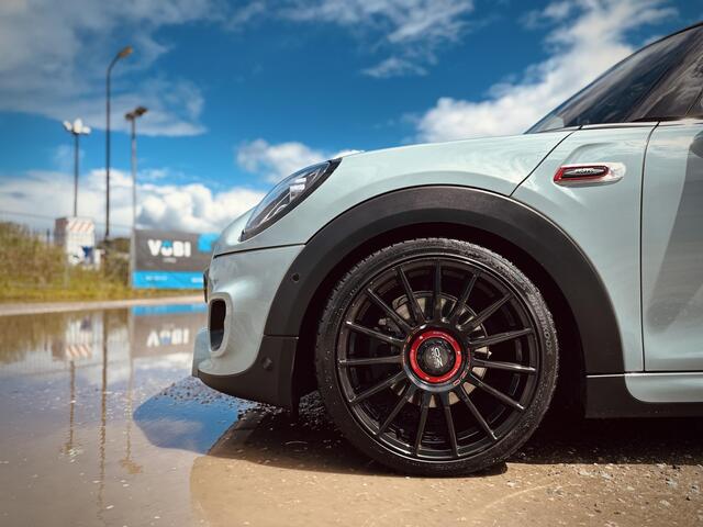 Mini COOPER S 2.0 Delaney #165/350 Keyless HarmanK F1 HUD Camera Adaptive Orig OZ wheels