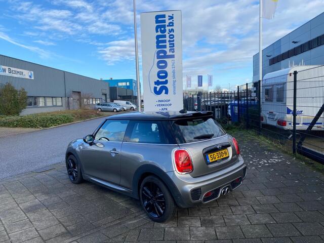 Mini COOPER S Serious Bus. AUT. 192pk 53.850km NL-auto