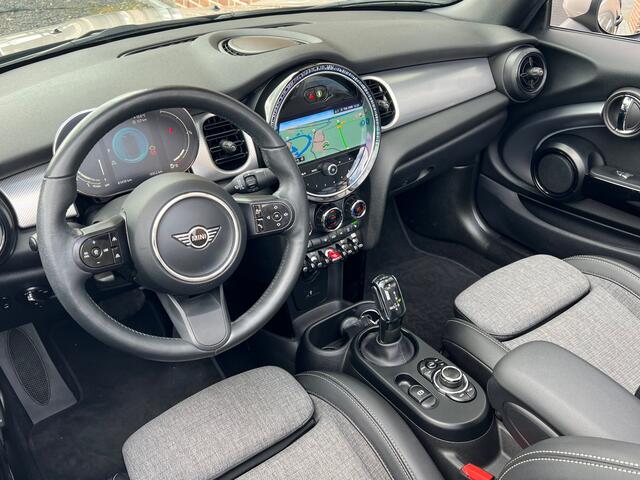 Mini COOPER S Mini Cabrio 2.0 Classic AUT. APPLE CARPLAY / CAMERA / ROOFTOP