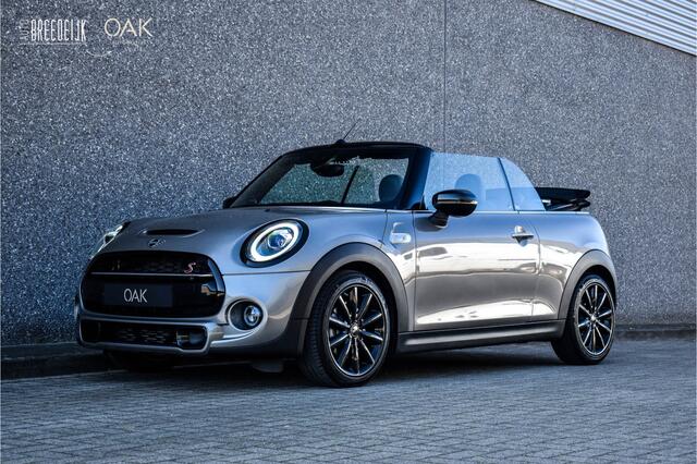 Mini COOPER S Cabrio 2.0 Chili F1 Aut. | Navigatie | H&K | ACC | Camera | Leder | LED | Melting Silver