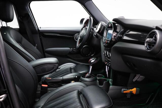 Mini COOPER S Mini 2.0 Chili Serious Business | PANORAMADAK | LEDER | STOELVERWARMING