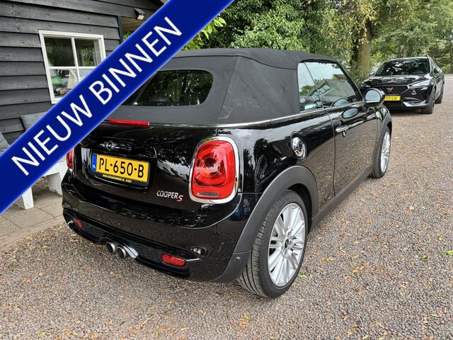 Mini COOPER S Mini Cabrio 2.0 Chili Serious Business