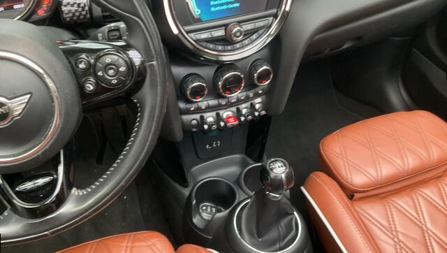 Mini COOPER S Mini Cabrio 2.0 Leder/Stoelverwarming/2 sets velgen.