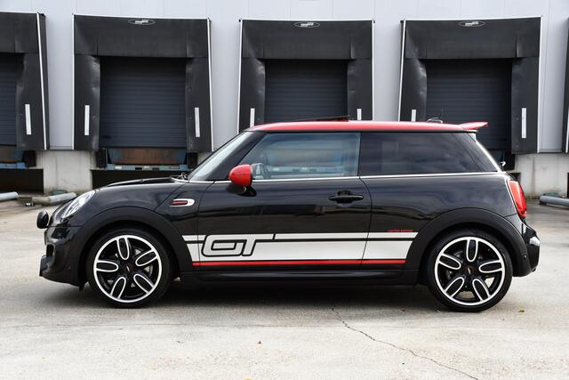 Mini COOPER S Mini 2.0 GT Limited Edition JCW Full Options, Adaptieve Cruise, PANO, H/K, HUD, Clima, Carplay, Stoelverwarming, LED, Uniek!