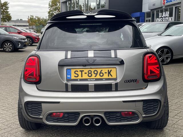 Mini COOPER S Mini 2.0 | JCW | Achteruitrijcamera | Stoelverwarming | Info: 0492588974 |