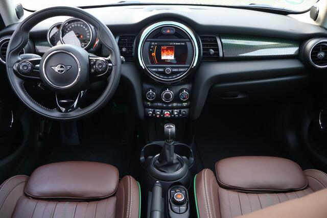 Mini COOPER S Mini 2.0 60 Years Edition | Panoramadak | Harman Kardon | Stoelverwarming | Leer