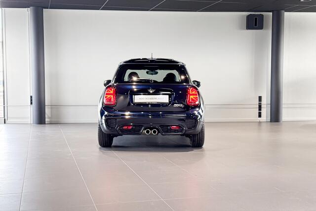 Mini COOPER S 3-Deurs 2.0 Hammersmith | JCW | Glazen Panoramadak | Harman Kardon | Stoelverwarming |