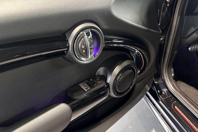 Mini COOPER S 3-Deurs 2.0 Hammersmith | JCW | Glazen Panoramadak | Harman Kardon | Stoelverwarming |