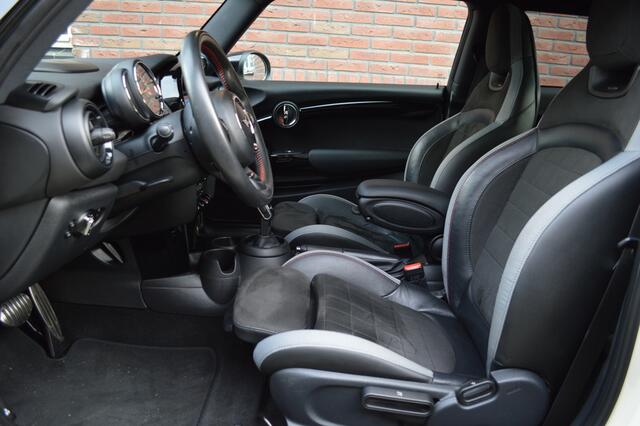 Mini COOPER S Mini 2.0 Aut. Led Panorama Camera Keyless Harman/Kardon Pdc