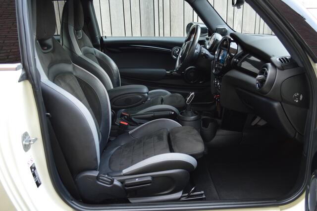 Mini COOPER S Mini 2.0 Aut. Led Panorama Camera Keyless Harman/Kardon Pdc