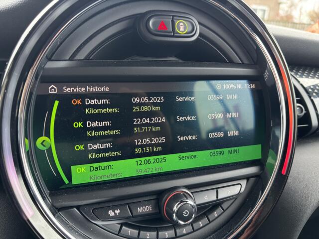 Mini COOPER S Mini Cabrio 2.0 Automaat Sidewalk Edition Camera / Leder / Premium Sound