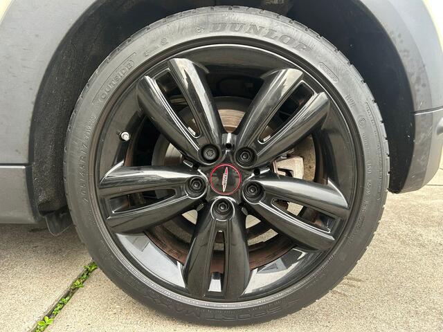 Mini COOPER S Mini 2.0 Pepper Serious Business | AUTOMAAT | SCHUIF/KANTELDAK | NAVI | CRUISE CONTROL | PDC | CLIMATE CONTROL | LMV JCW 17'' | STOELVERWARMING | KEYLESS | LED | BLUETOOTH