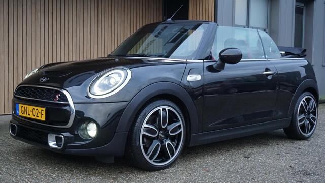 Mini COOPER S 2.0 192pk Cabriolet Automaat *John Cooper Works Pack* 18inch LM Keyless LED Leder/Alcantara Navi 80346km!