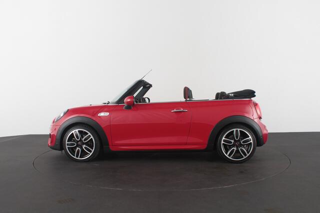 Mini COOPER S Mini Cabrio 2.0 John Cooper Works > 192pk/H&K/Head-up/18inch/Chili red/Aerodynamica Kit...