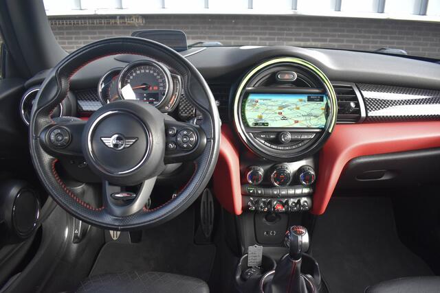 Mini COOPER S Mini 2.0 Chili Serious Business | Navi Prof | Camera | Leder | Stoelverwarming