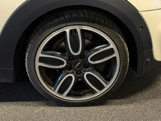 Mini COOPER S Mini Cabrio 2.0 Chili John Cooper Works Pakket Camera Leder Navi