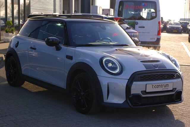 Mini COOPER S Mini 2.0 MINI Yours 180 PK Automaat, Leder, Panoramdak, Head-Up, Carplay, H/K Sound