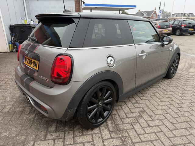 Mini COOPER S Mini 2.0 192 PK | Chili | Navigatie | Climate Control | Super netjes ! |