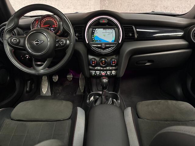 Mini COOPER S Mini 2.0 Chili 192Pk (PANORAMADAK, KUIPSTOELEN, NAVIGATIE, ALCANTARA, ZWART HEMEL, PARKEERSENSOREN, LED KOPLAMPEN, NIEUWE APK, NIEUWSTAAT)