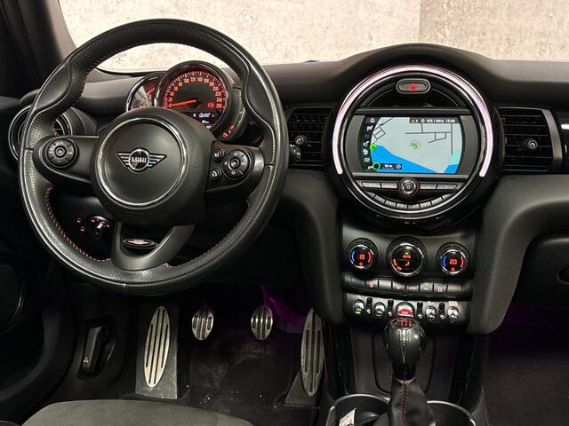 Mini COOPER S Mini 2.0 Chili 192Pk (PANORAMADAK, KUIPSTOELEN, NAVIGATIE, ALCANTARA, ZWART HEMEL, PARKEERSENSOREN, LED KOPLAMPEN, NIEUWE APK, NIEUWSTAAT)