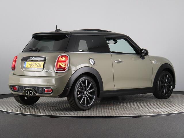 Mini COOPER S Mini 2.0 Chili (Pano / Harman Kardon / Navi / Cruise)