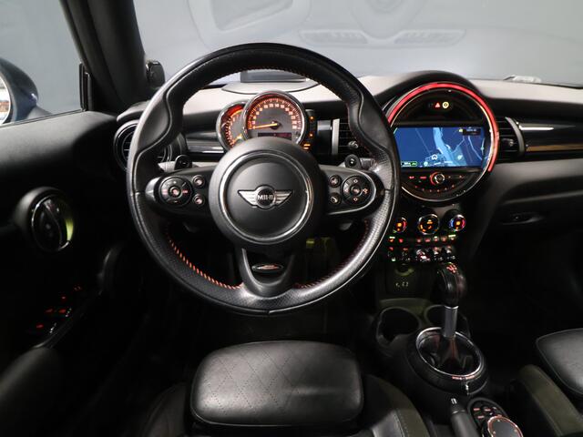 Mini COOPER S Mini Cabrio 2.0 Chili Serious Business [HARMAN/KARDON, HEAD-UP, SFEERVERLICHTING, STOELVERWARMING, CAMERA, PDC V+A, VOL LEDER, CRUISE, BLUETOOTH, CLIMATE, NIEUWSTAAT]