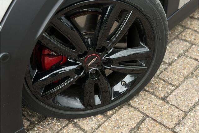 Mini COOPER S 3-Deurs 2.0 | JCW-Pakket | Full Option | Pano | Verlaagd | JCW Pro-Uitlaat | PPF
