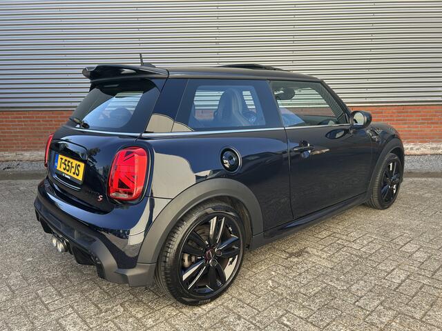 Mini COOPER S 3-Deurs 2.0 Rockingham GT Edition | Automaat | Panoramadak | Stoelverwarming | Camera |