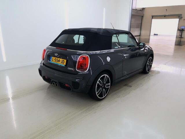 Mini COOPER S Cabrio 2.0 JCW CAMERA