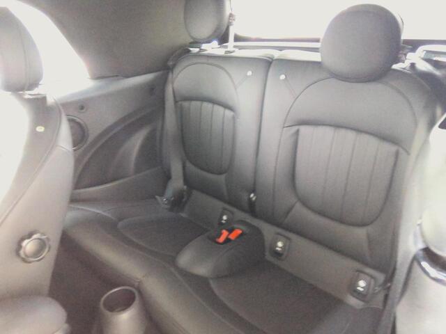 Mini COOPER S Cabrio 2.0 JCW CAMERA