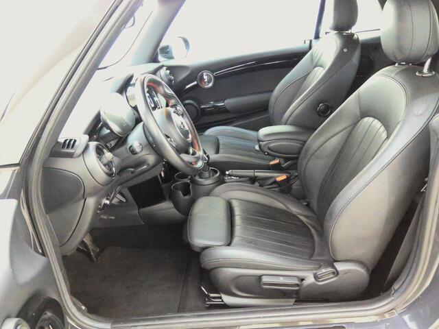Mini COOPER S Cabrio 2.0 JCW CAMERA