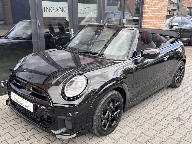 Mini COOPER S Cabrio 2.0 John Cooper Works XL ALLE OPTIE'S !! 2025