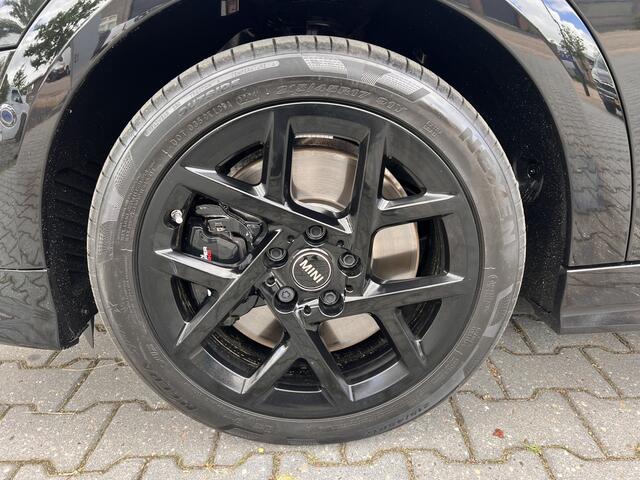 Mini COOPER S Cabrio 2.0 John Cooper Works XL ALLE OPTIE'S !! 2025