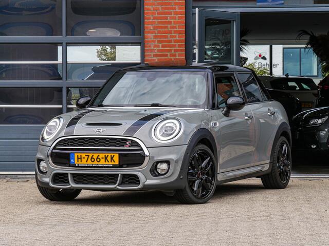 Mini COOPER S 2.0 192PK 5 Deurs John Cooper Works | PANODAK | CAMERA | HARMAN KARDON | JCW |