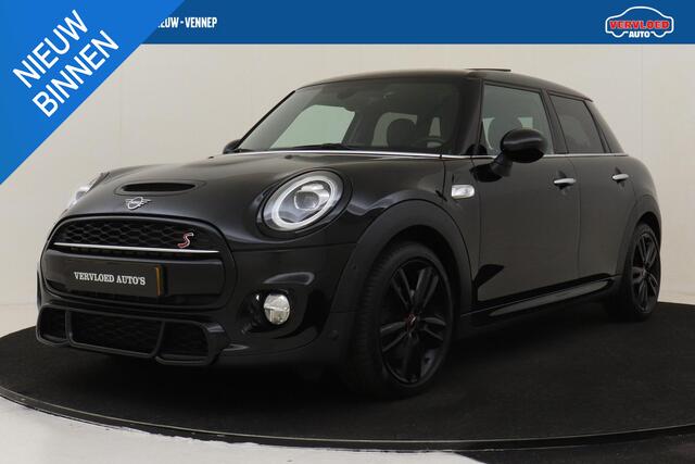 Mini COOPER S -PANO.DAK|HARMAN/KARDON|JCW|KEYLESS|LEDER|LED|CAMERA|17"|DEALEROH.