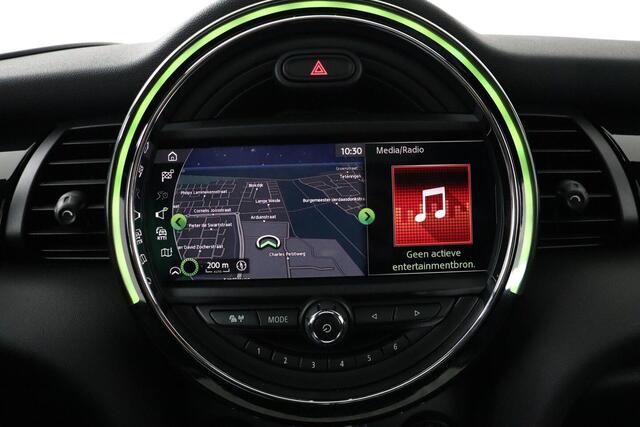 Mini COOPER S 2.0 Chili JCW Pakket (PANORAMADAK, DEALER ONDERHOUDEN, HEAD-UP, CARPLAY, NAVIGATIE, STOELV
