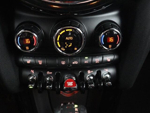 Mini COOPER S Cabrio 2.0 Chili Serious Business | Leder/alcantara | Harman/Kardon | Stoelverwarming | Head-up | Navigatie | Bluetooth | Sfeerverlichting | Park assist