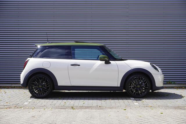 Mini COOPER S 3-Deurs 2.0 Paul Smith Edition | Pakket XL