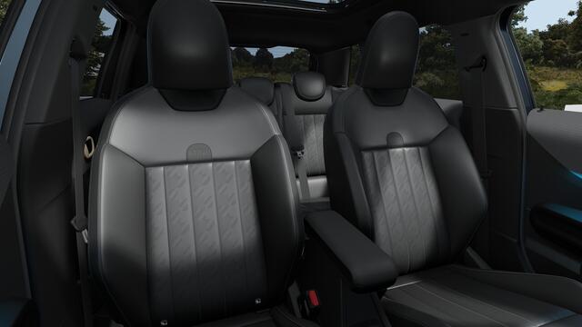 Mini COOPER S 5-Deurs 2.0 John Cooper Works XL Panoramadak | Driving Assistant Plus | 360-Camera | Harman Kardon | Head-Up Display | Massagestoel