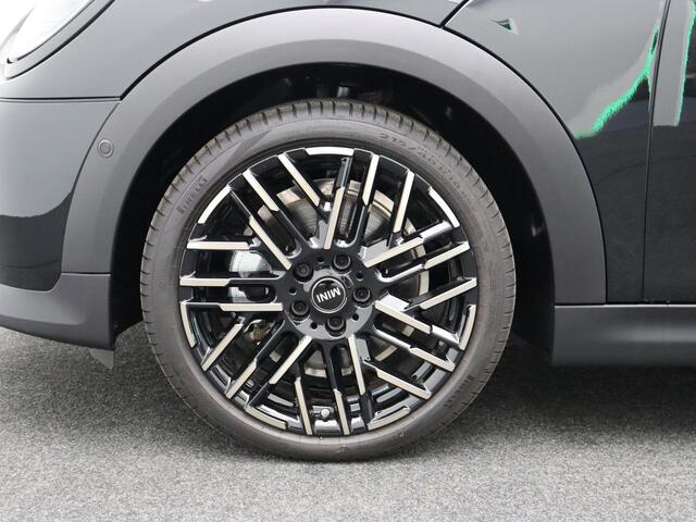 Mini COOPER S Cabrio 2.0 Favoured + XL pakket