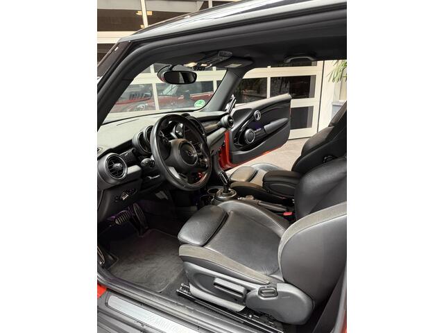Mini COOPER S 3-Deurs 2.0 Chili Zeer Lux uitgevoerd!!!