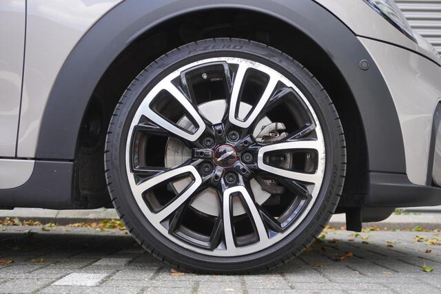 Mini COOPER S 5-Deurs Rockingham GT Edition JCW pakket | Glazen Panoramdak | Yours Leder | Stuur- & Stoelverwarming | Harman Kardon | Head-Up Display | 18" JCW Circuit Spoke | Camera – foto 6