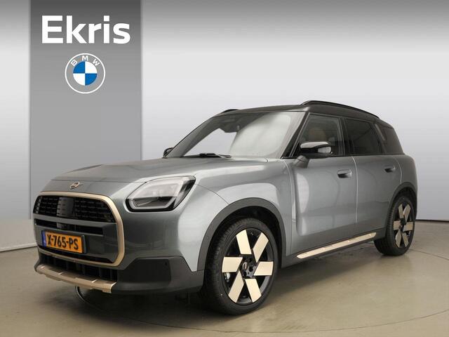 Mini COUNTRYMAN Cooper 1.5 C Favoured Panoramadak / JCW Sportstoelen / Trekhaak / Harman-Kardon / Head-up / Park assist / Alu wielen 20 inch
