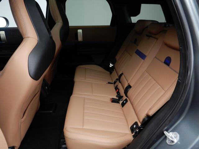 Mini COUNTRYMAN Cooper 1.5 C Favoured Panoramadak / JCW Sportstoelen / Trekhaak / Harman-Kardon / Head-up / Park assist / Alu wielen 20 inch