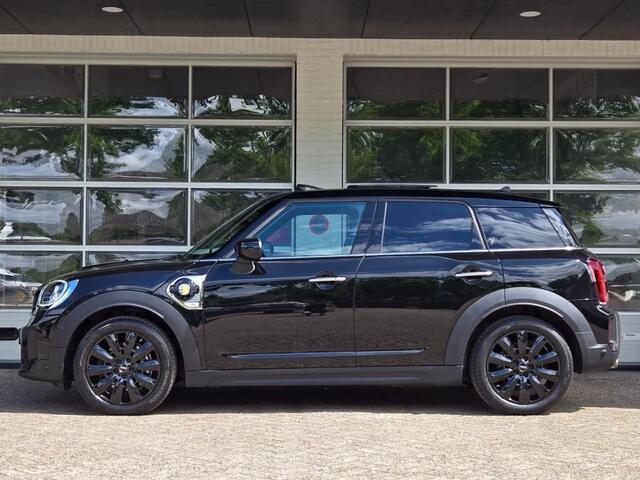 Mini COUNTRYMAN 2.0 CO.S E ALL4 Yours I PANORAMA I LEDER I CAMERA
