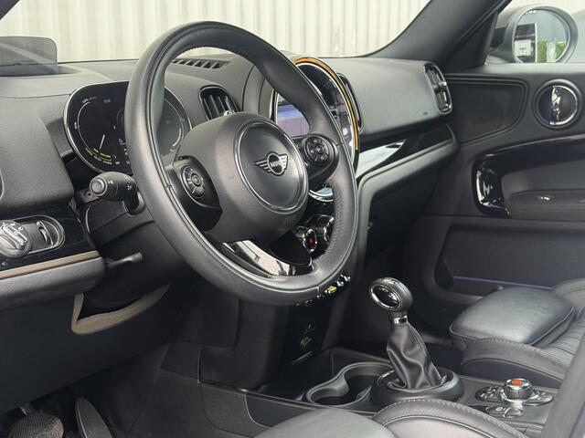 Mini COUNTRYMAN Mini 2.0 Cooper S E ALL4 Salt NAP PANO LEDER