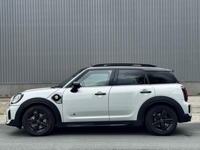 Mini COUNTRYMAN Mini 2.0 Cooper S E ALL4 Salt NAP PANO LEDER